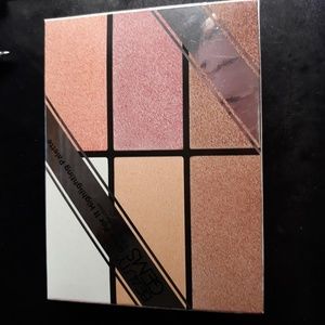 Gems Highlighter and Blush